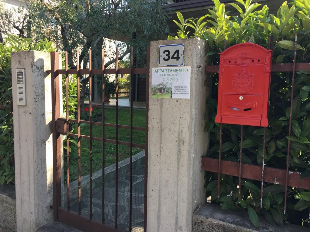 Casa Mary Due - Trilocale Con Giardino Privato A Due Passi Dal Lago Sirmione Buitenkant foto